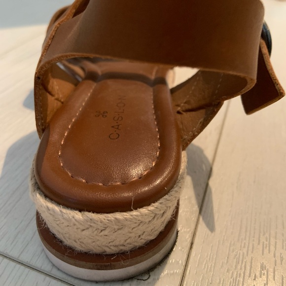 CASLON | Strappy summer sandals! Excellent condition. Used once. - Picture 5 of 6